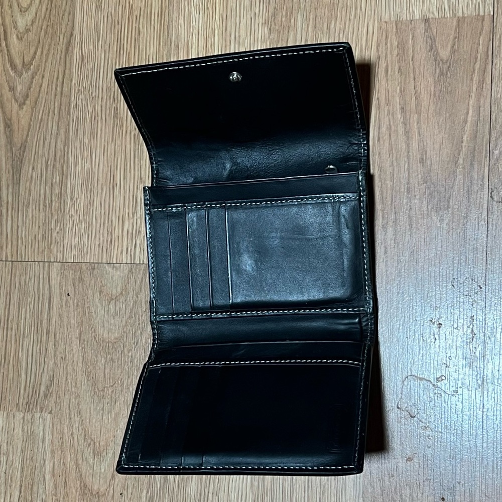 Coach Wallet - Picture 3 of 3